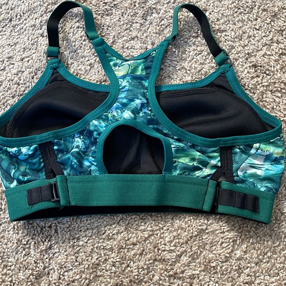 Lole Sports Bra size small - Picture 3 of 7
